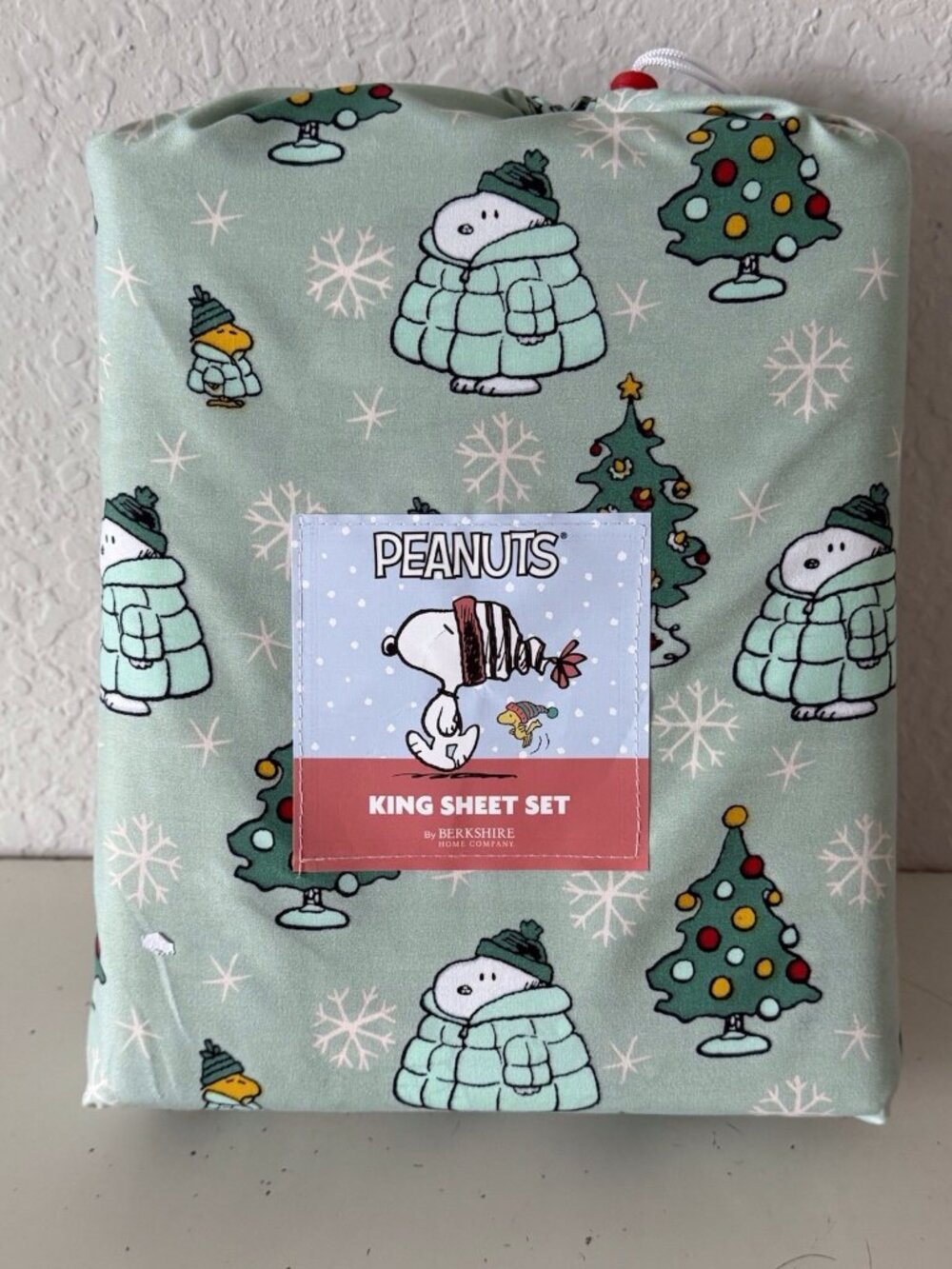 Peanuts Snoopy Puffy Puffer Coat Jacket Sheet Set KING SIZE Mint Green Soft NEW